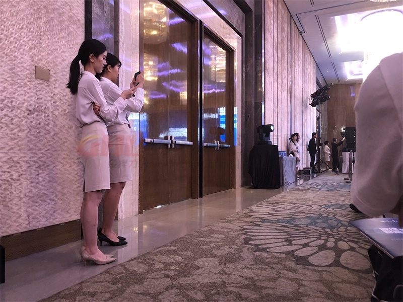 金捍力为广州西塔订制逃生门锁