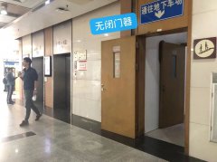 闭门器,没!电动闭门器,也没!谁来保障我们的生命安全